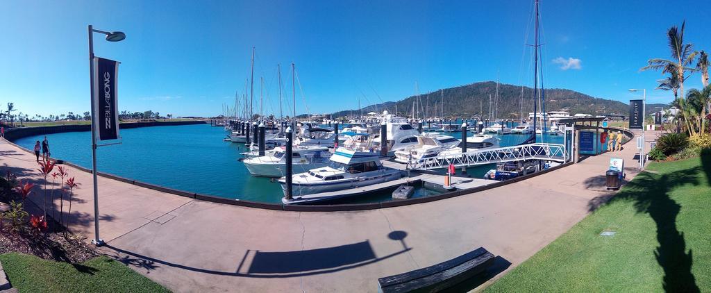 에일리비치 Boathouse Port Of Airlie 아파트 외부 사진